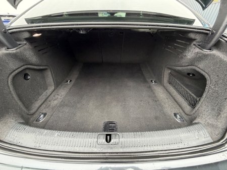 2017 Audi A4 - photo 37