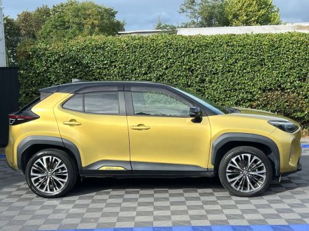 2021 Toyota Yaris Cross - photo 2