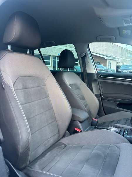 2019 Volkswagen Golf - photo 5