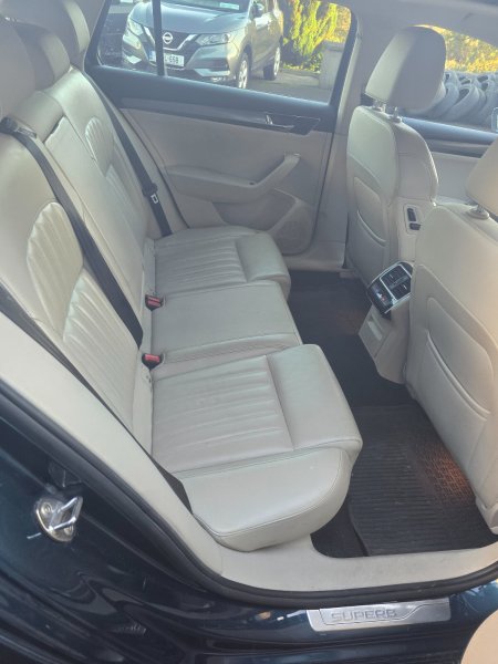 2020 Skoda Superb - photo 12