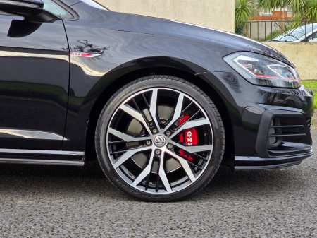 2020 Volkswagen Golf - photo 18