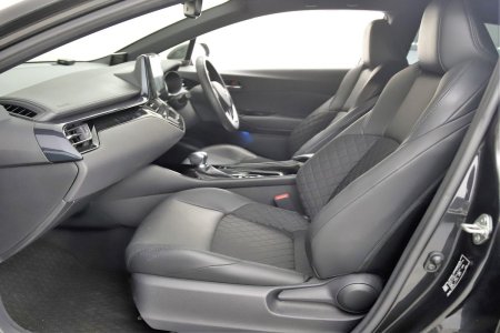 2023 Toyota C-HR - photo 23