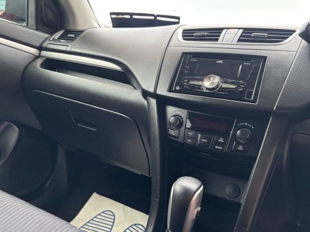 2012 Suzuki Swift - photo 7