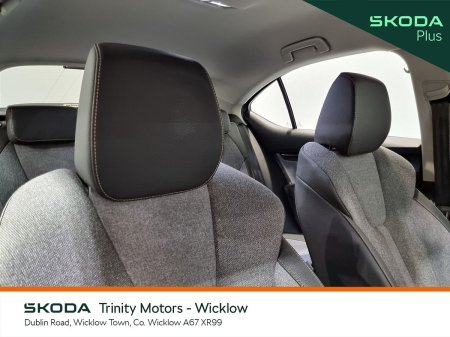 2025 Skoda Octavia - photo 30