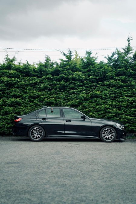 2022 BMW 3-Series - photo 4