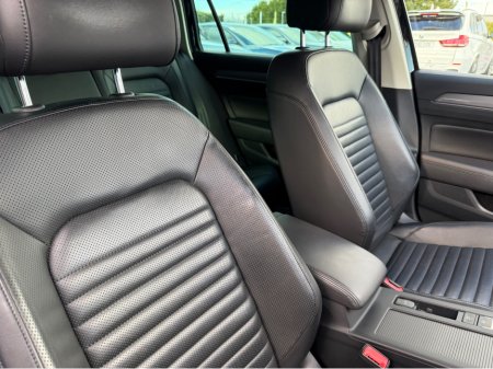 2019 Volkswagen Passat - photo 13