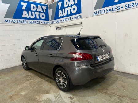 2017 Peugeot 308 - photo 5