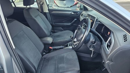 2022 Volkswagen T-Roc - photo 9