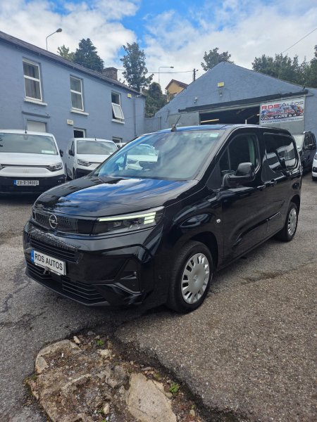 2025 Opel Combo - photo 3