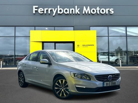 2019 Volvo S60 D2 SE 4DR