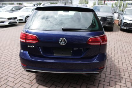 2019 Volkswagen Golf - photo 5