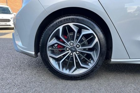 2026 Ford Focus - photo 8