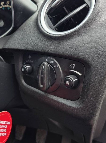 2015 Ford Fiesta - photo 18