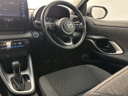 2023 Toyota Yaris - photo 9