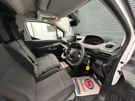 2021 Peugeot Partner - photo 10