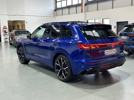 2025 Volkswagen Touareg - photo 19