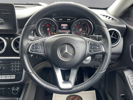2017 Mercedes-Benz CLA - photo 15