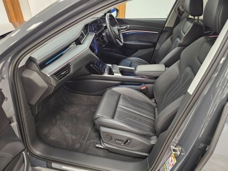 2024 Audi Q8 e-tron - photo 16