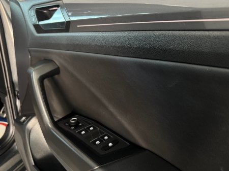 2020 Volkswagen T-Roc - photo 12