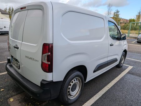 2023 Toyota Proace City - photo 6