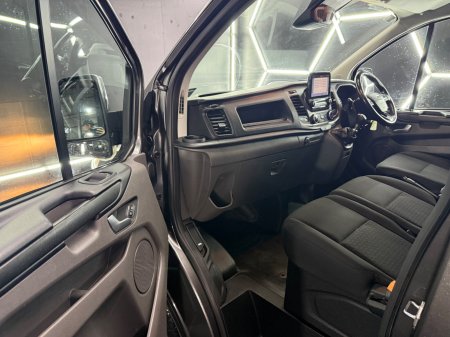 2021 Ford Transit - photo 19