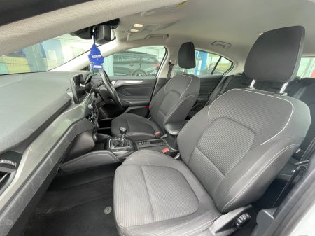 2020 Ford Focus - photo 13