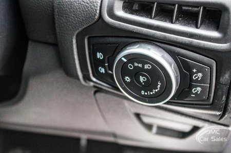 2016 Ford Focus - photo 16
