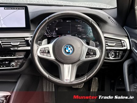 2023 BMW 5-Series - photo 13