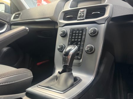 2018 Volvo V40 - photo 9