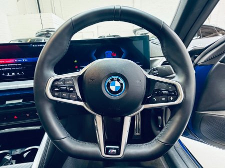 2025 BMW i4 - photo 23