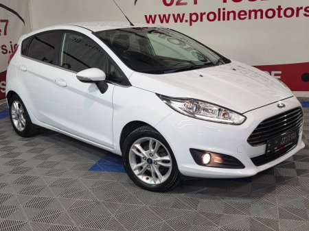 2016 Ford Fiesta - photo 4