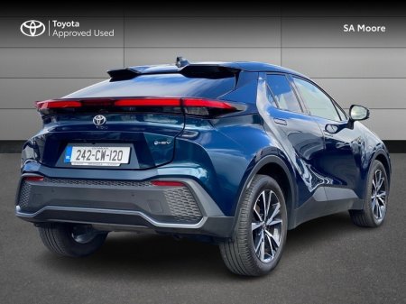 2024 Toyota C-HR - photo 2