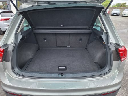 2019 Volkswagen Tiguan - photo 12