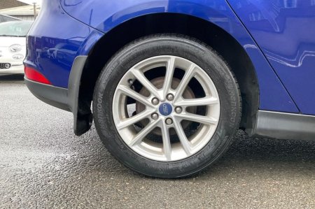 2016 Ford Focus - photo 8