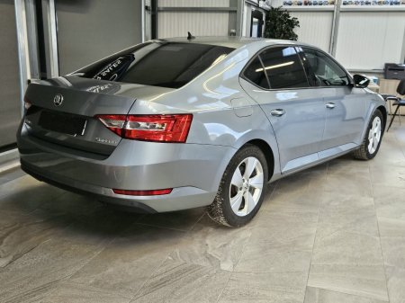 2018 Skoda Superb - photo 3