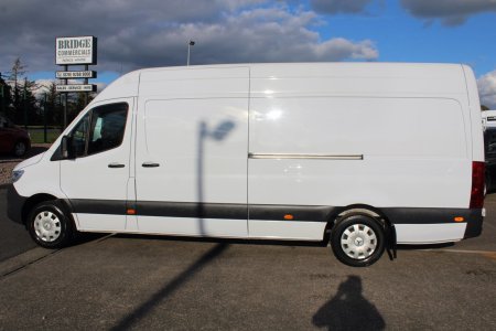 2024 Mercedes-Benz Sprinter - photo 3