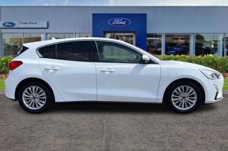 2018 Ford Focus - photo 3