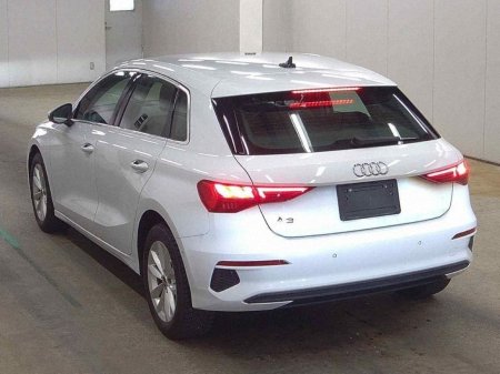 2021 Audi A3 - photo 2