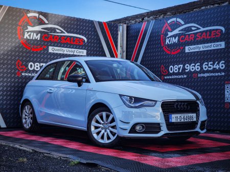 2011 Audi A1 - photo 2