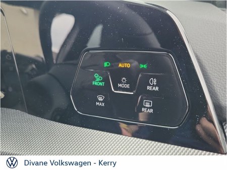 2027 Volkswagen Golf - photo 18