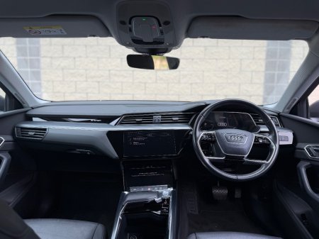 2020 Audi e-tron - photo 11