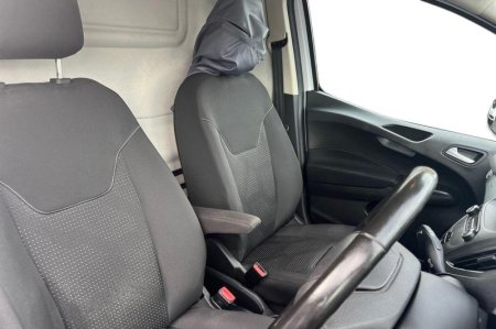 2022 Ford Transit Courier - photo 10