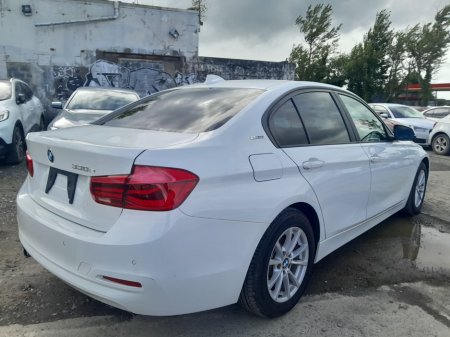 2017 BMW 3-Series - photo 6