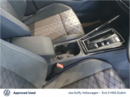 2026 Volkswagen Golf - photo 10