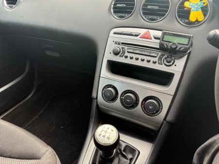 2010 Peugeot 308 - photo 8