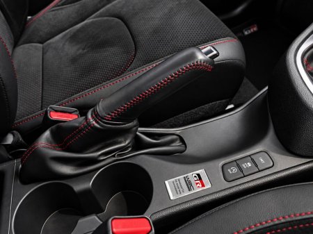 2021 Toyota Yaris - photo 25