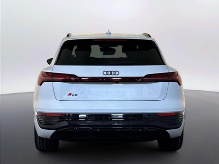 2023 Audi Q8 e-tron - photo 4