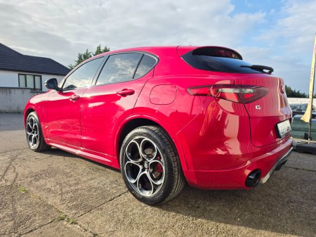 2022 Alfa Romeo Stelvio - photo 6