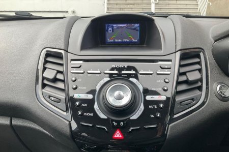 2017 Ford Fiesta - photo 24