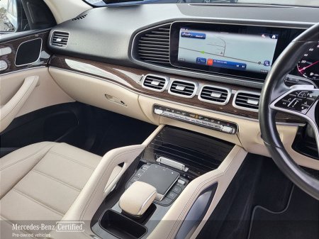 2025 Mercedes-Benz GLE - photo 13